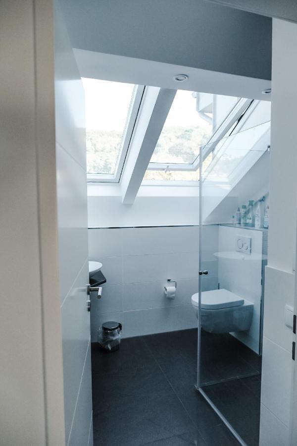Modern Loft/Apartment Near Bonn Dtag/Dhl/Un เคอนิกส์วินเทอร์ ภายนอก รูปภาพ